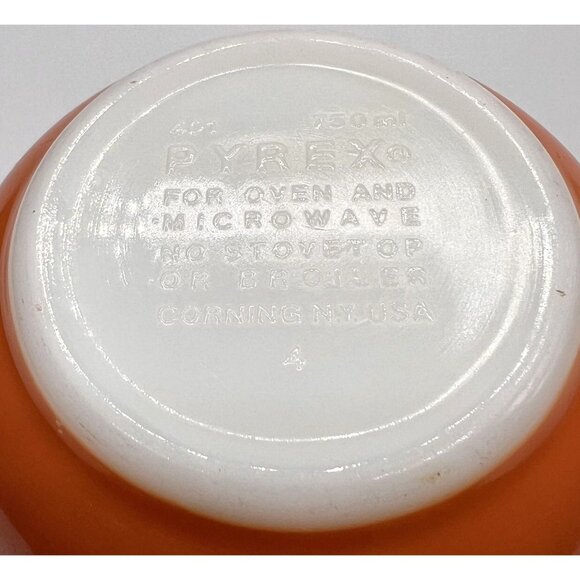 Just Found! Vintage Pyrex Autumn Harvest Mixing Bowl Set Of 2: 401, 403 GUC - Picture 8 of 16